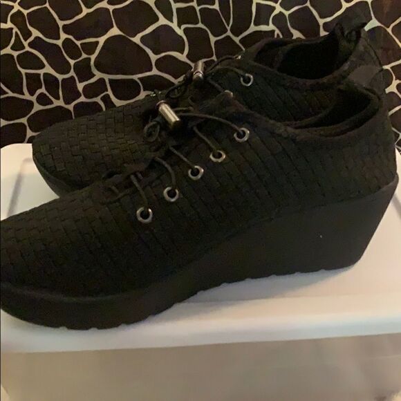 Steve Madden wedges   - Picture 1 of 4